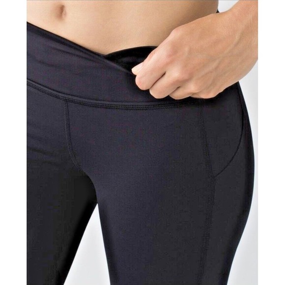 Lululemon Pace Rival Crop Pants 22" Inseam size 2 black mesh panel stash pocket - Picture 9 of 15